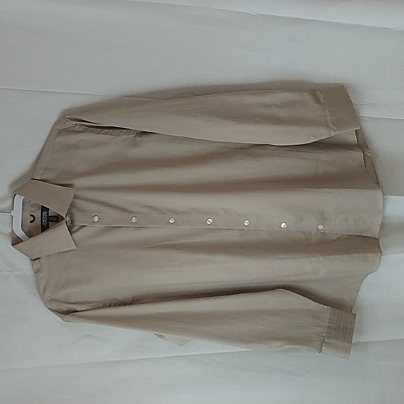 Kenneth Cole Reaction Men's Button Down Dress Shirt Large 16 34-35 EUC Tan - Picture 1 of 5